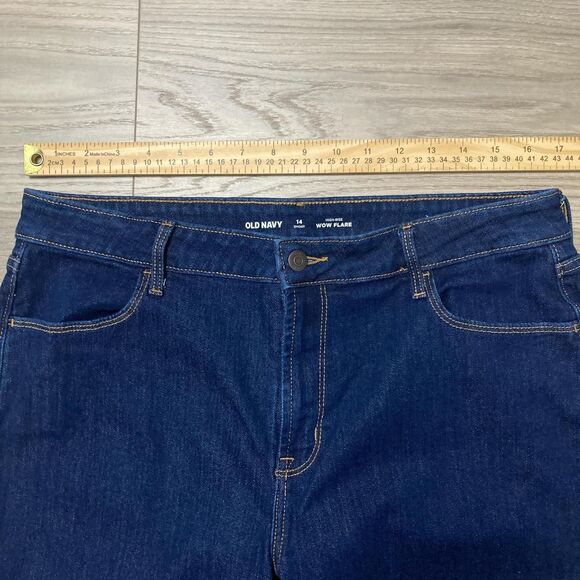 Old Navy High Rise Wow Flare Jeans Blue Size 14 Short - Picture 2 of 7